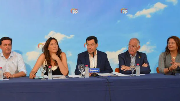 Moreno destaca la moderación, el diálogo y la  estabilidad de su gobierno «reformista»