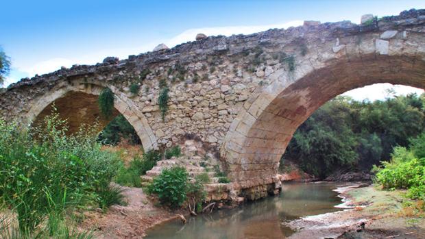 El Ayuntamiento lidera la restauración del Puente Povedano