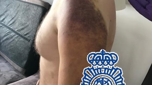 Secuestran en Marbella a un traficante danés y piden una transferencia de 165.000 euros a sus padres