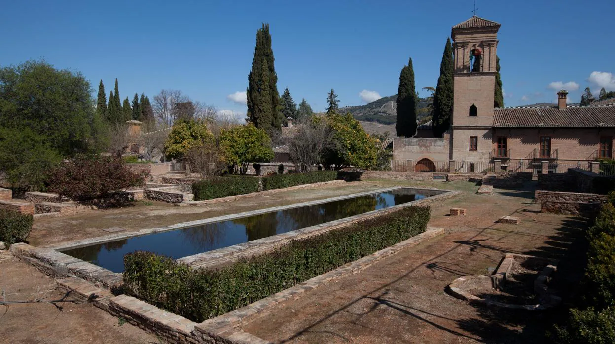 La Medina de la Alhambra será la protagonista en septiembre; y la función del agua, en octubre.