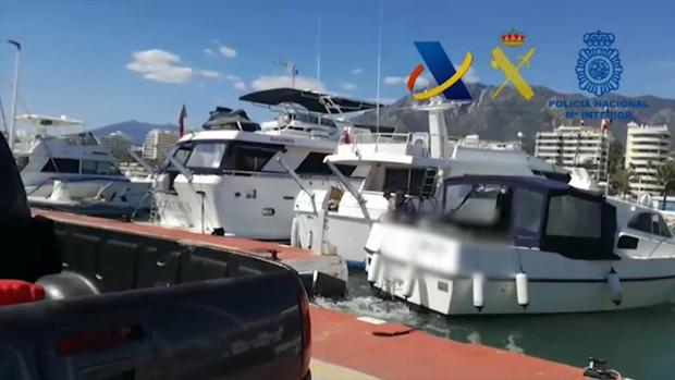 Intervenidos 1.500 kilos de hachís en un yate en el puerto deportivo de Marbella