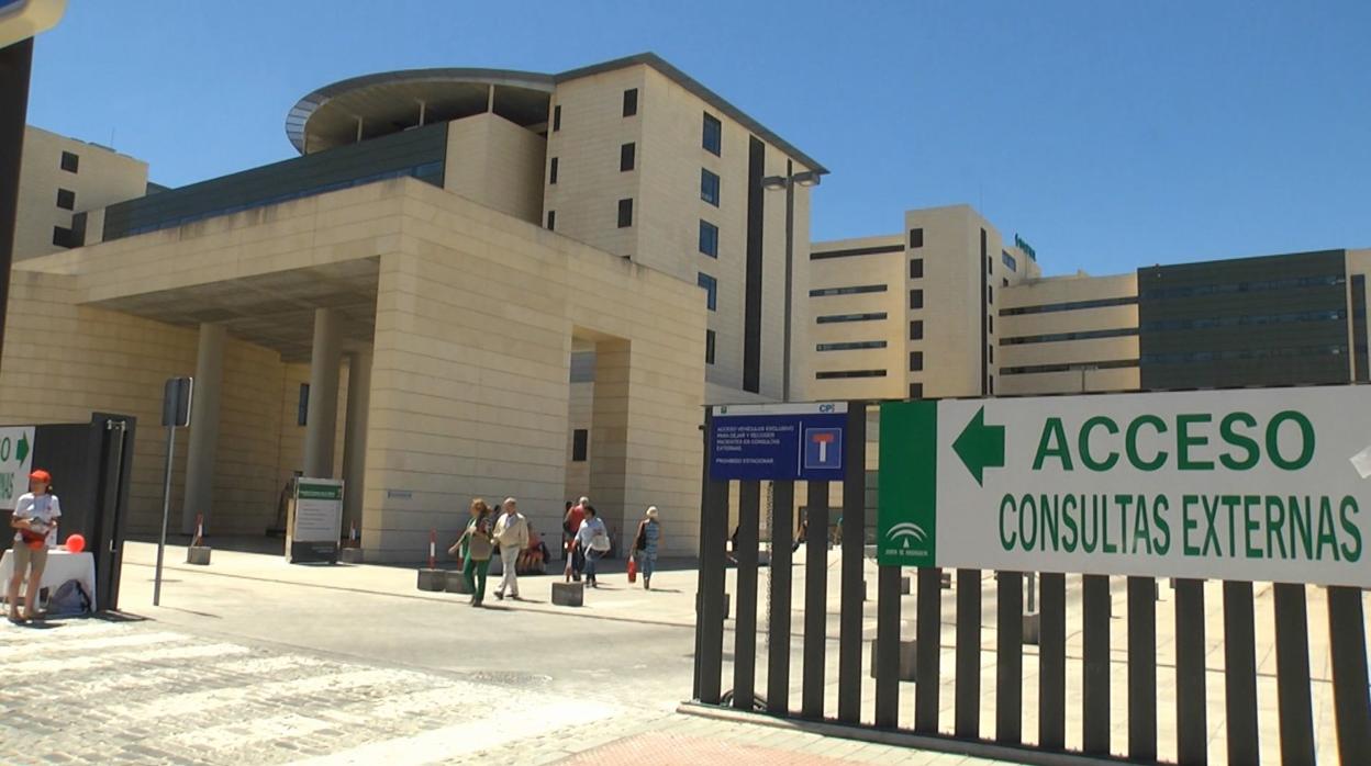 El Hospital San Cecilio del PTS, en Granada, donde falleció el bebé el pasado 24 de enero.