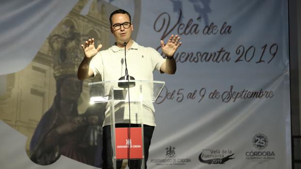 El chef Paco Morales da la bienvenida a la Velá de la Fuensanta con el sabor de los orígenes