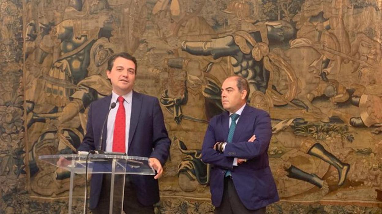 El alcalde, junto al presidente de ATA