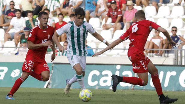 Córdoba CF| Juanto: «El Yeclano siempre genera mucha intensidad en su campo»