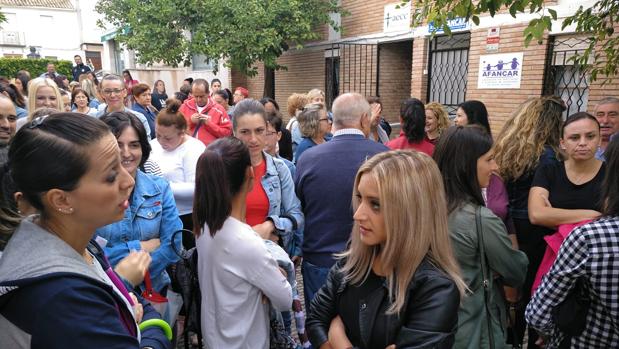 Educación concede más aulas para Nueva Carteya tras cuatro días de protestas