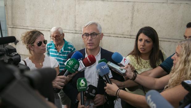 El abogado de Magrudis echa la culpa a las administraciones por «no vigilar» a la empresa cárnica
