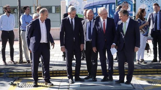 Málaga prueba un sistema pionero de carga rápida para autobuses eléctricos