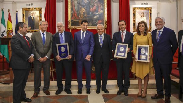 Juanma Moreno apela al talento para consolidar la economía de Andalucía