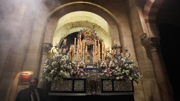 El Descendimiento plantea integrar a la Virgen del Rayo de Córdoba tras años de inestabilidad