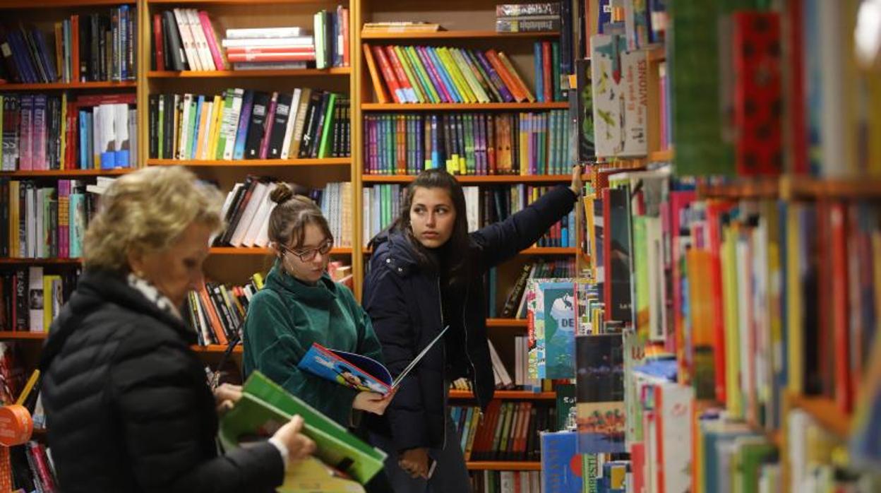 Pocas librerías en Córdoba, menos lectores