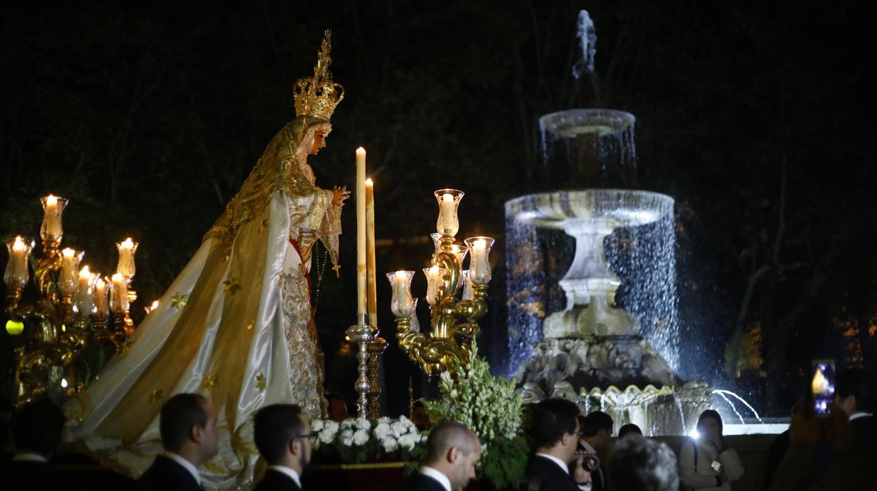 La belleza de las Vírgenes de Martínez Cerrillo dejó estampas inolvidables