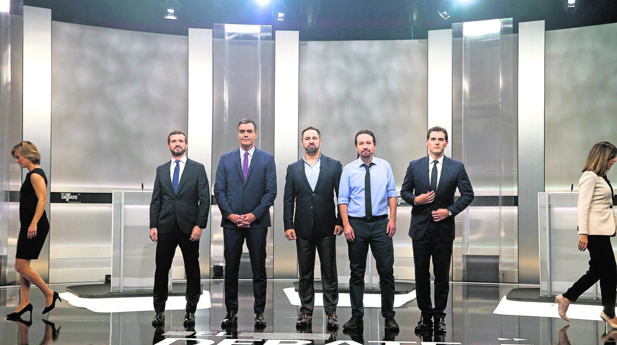 Los cinco candidatos, durante el reciente debate en Televisión Española