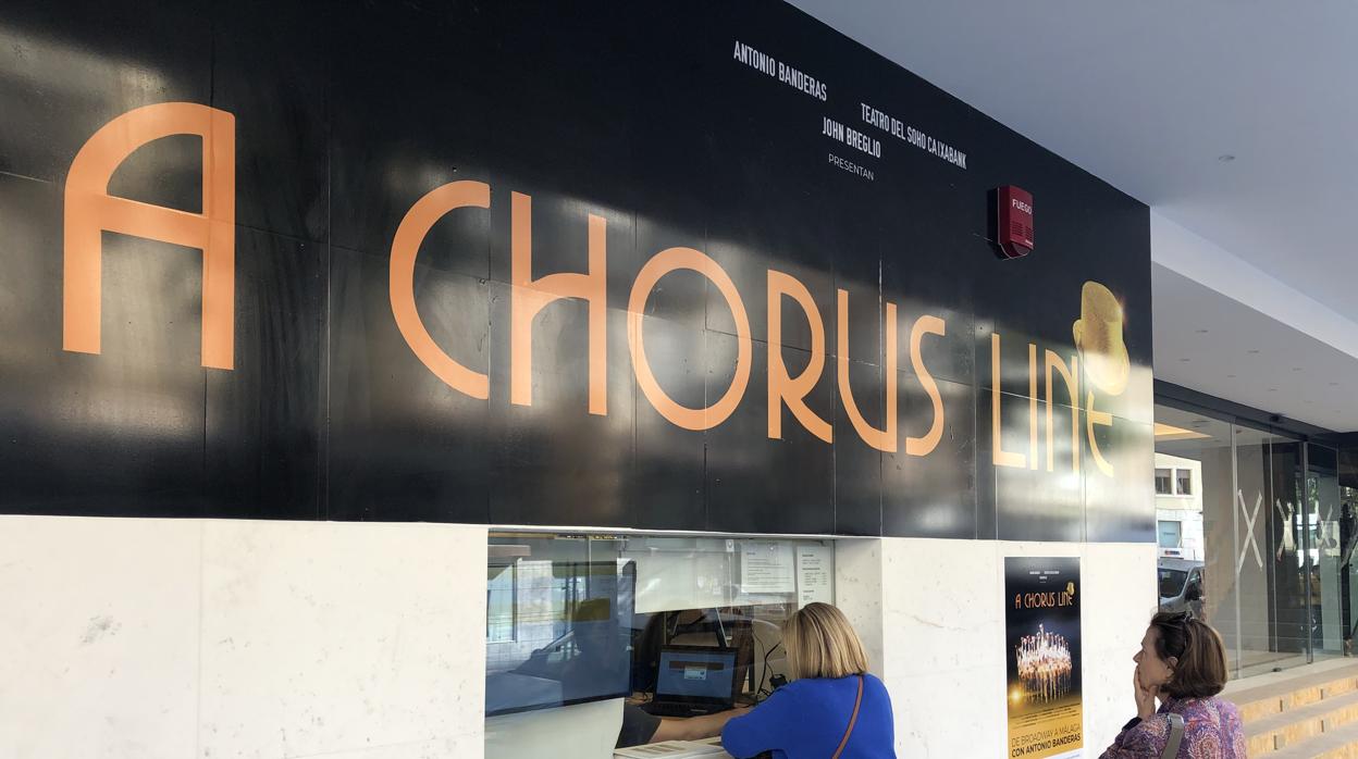 La taquilla de «A Chorus Line» en Málaga tiene un constante chorreo de público para adquirir entradas