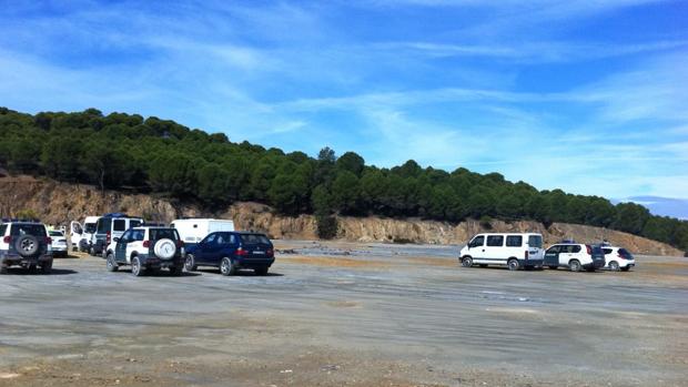 Guardias civiles de Huelva hacen sus necesidades en el campo durante los ejercicios de tiro por falta de baños
