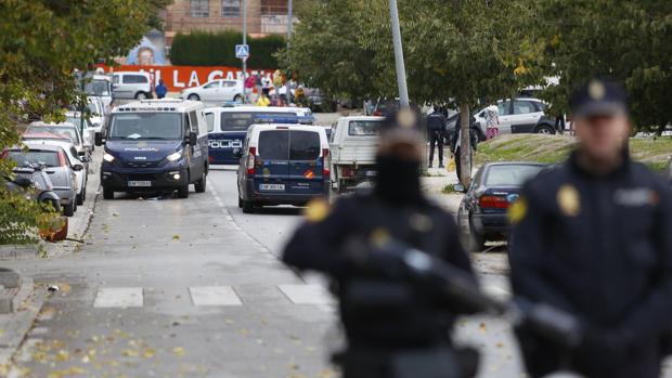 El mayor operativo policial contra la marihuana en Granada suma 14 detenidos y sigue activo