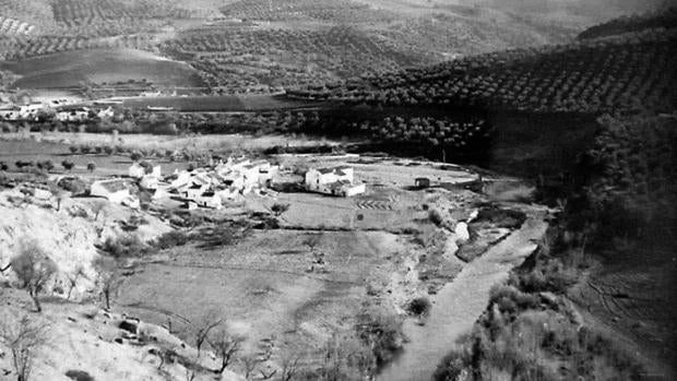 Medio siglo del pantano de Iznájar: Así se construyó el mayor «lago» de Andalucía