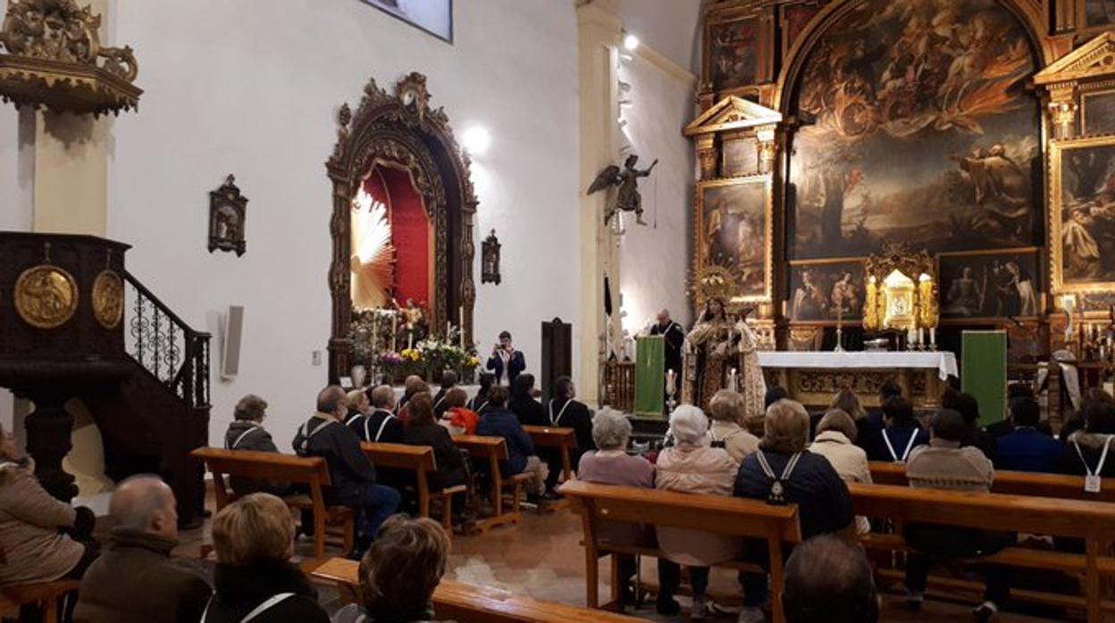 La Virgen del Carmen, en el interior de su parroquia