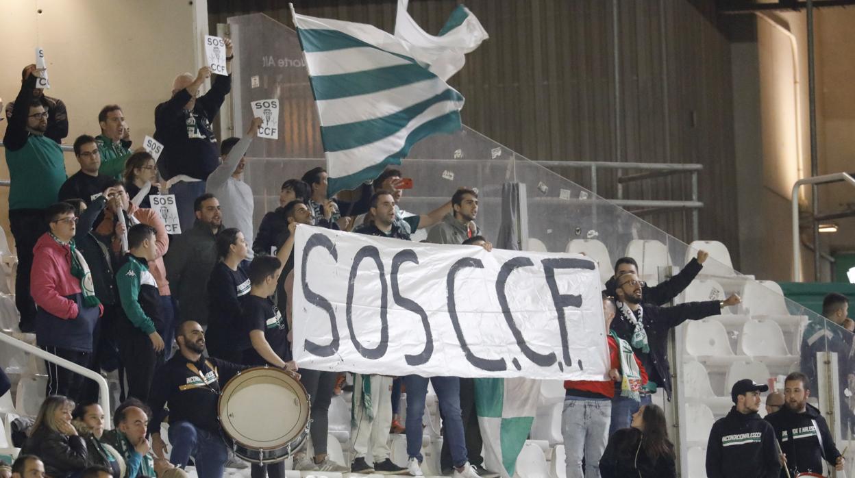 Imagen de la hinchada del Córdoba CF en el último partido en El Arcángel