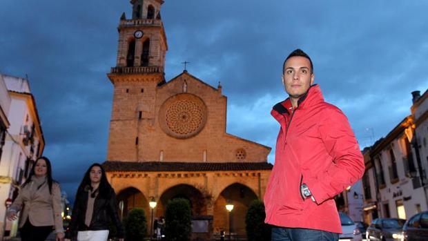 Francisco Mira se despide como vestidor del Mayor Dolor después de siete año