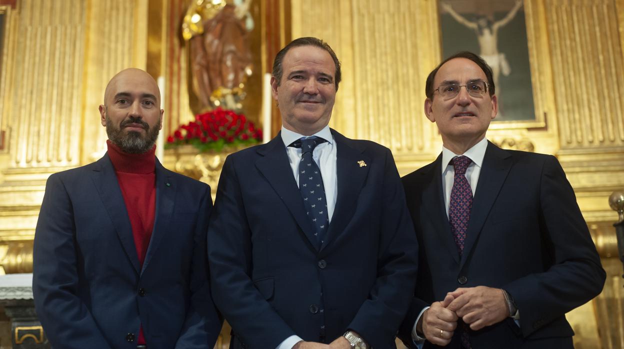 José Luis Puche, Pablo Atencia y Javier González de Lara en el acto de entrega de los nombramientos