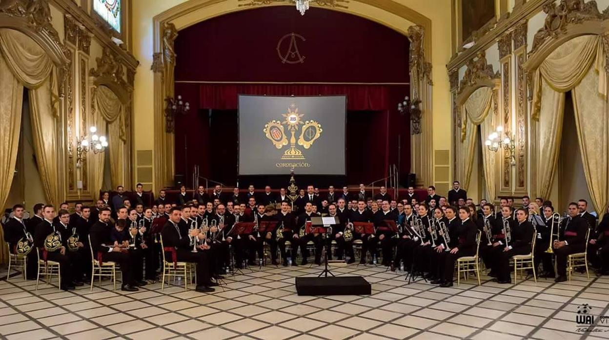 La Banda de Coronación en un acto celebrado en el Círculo