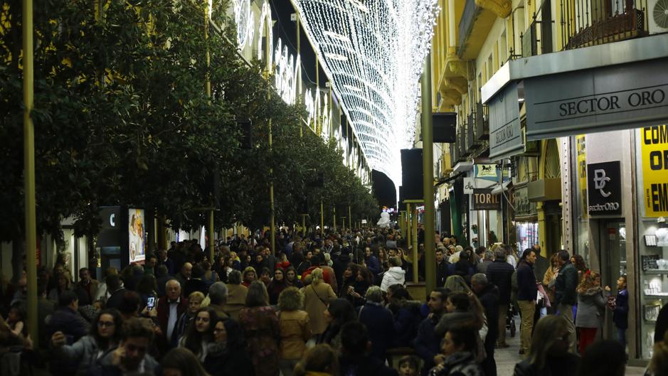Espectáculo de Cruz Conde | Más de 25.000 personas asistieron a la inauguración