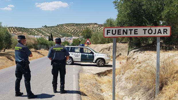 Rescatan en Priego de Córdoba a un hombre que cayó a un barranco y a un senderista perdido