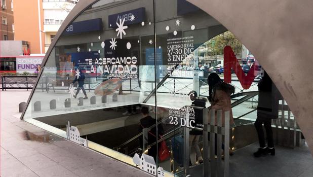 El metro de Granada amplía su horario por Navidad con más trenes