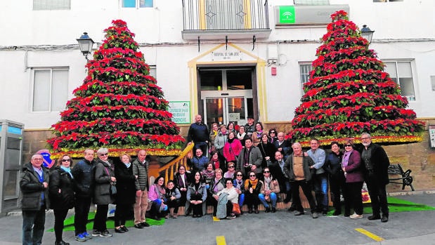 Los emigrantes regresan a Iznájar 50 años después del pantano que inundó sus casas