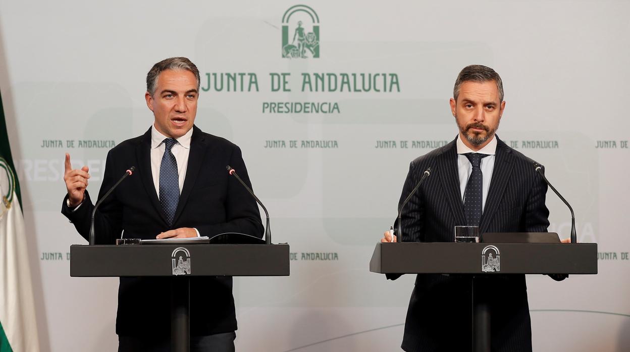 El portavoz del Gobierno andaluz, Bendodo, y el consejero de Hacienda de la Junta, Juan Bravo, explican las consecuencias