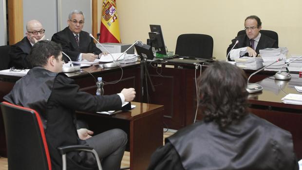 Así está la maraña judicial por la declaración de concurso y la venta del Córdoba CF