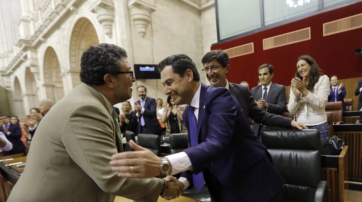 El Barómetro Andaluz cimbrea el pacto político en la Junta