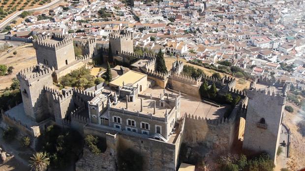 Almodóvar del Río | Conoce el castillo de Juego de Tronos como nunca antes lo habías visto