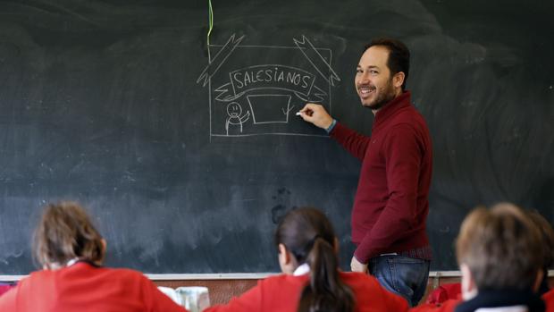 Jacinto Molero, docente de Salesianos en Córdoba: «La asignatura pendiente del aula es la creatividad»