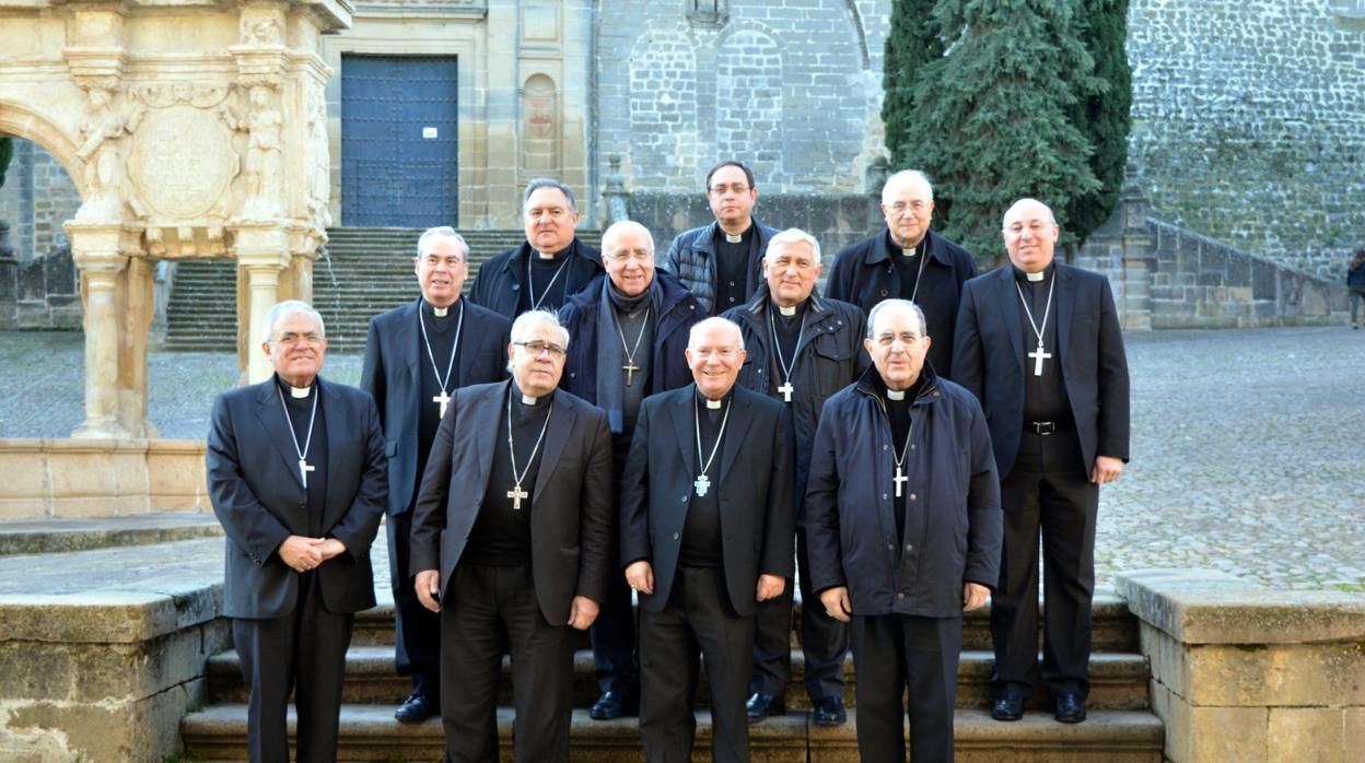 Obispos que han participado en la asamblea celebrada en Baeza