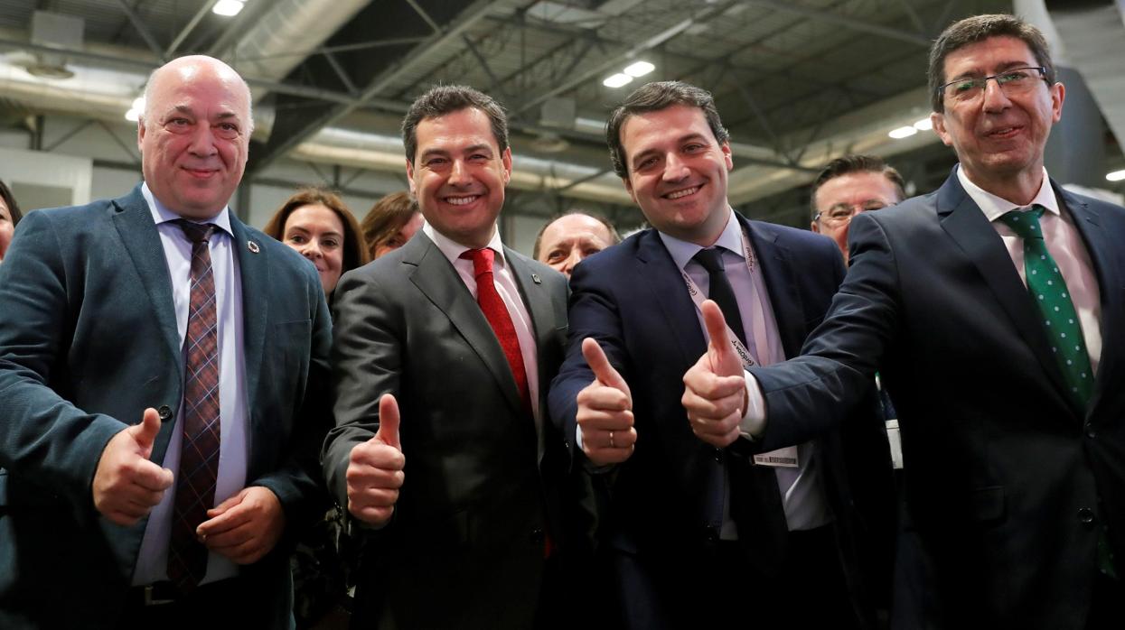 Antonio Ruiz, Juanma Moreno, José María Bellido y Juan Marín en Fitur