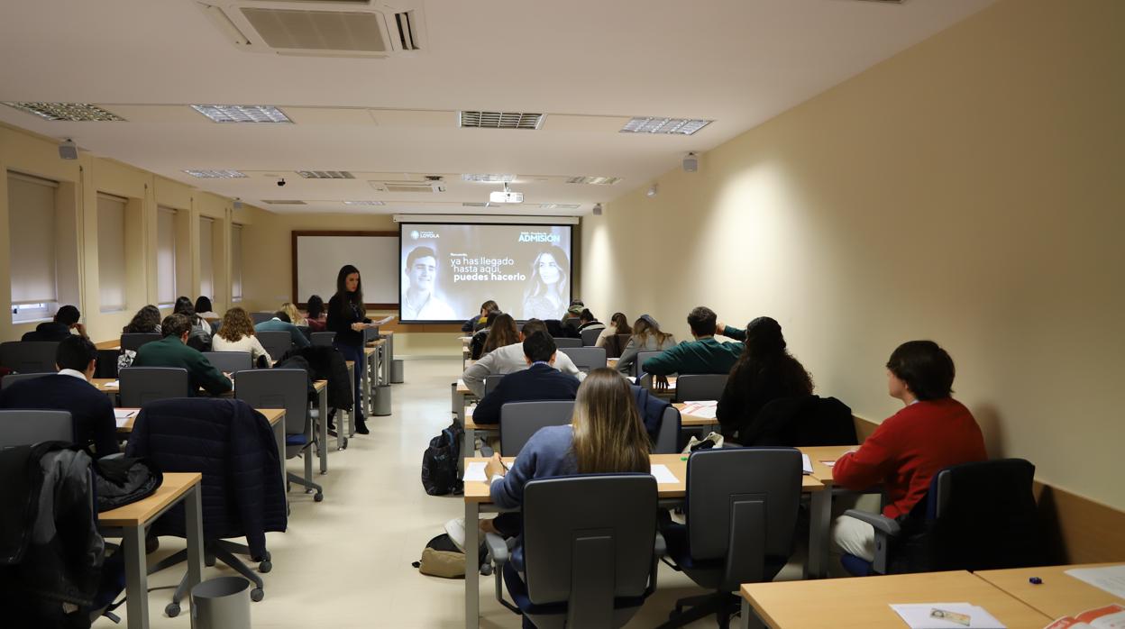 Pruebas de admisión en la Universidad Loyola