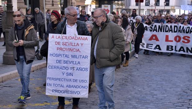 Pinchan las manifestaciones de las mareas blancas