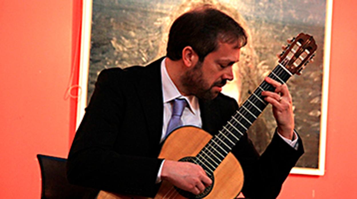 El guitarrista Andrea Dieci, que actuará en el Teatro Góngora de Córdoba