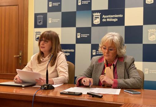 Las concejalas de Turismo y Fiestas, Rosa Sánchez y Teresa Porras