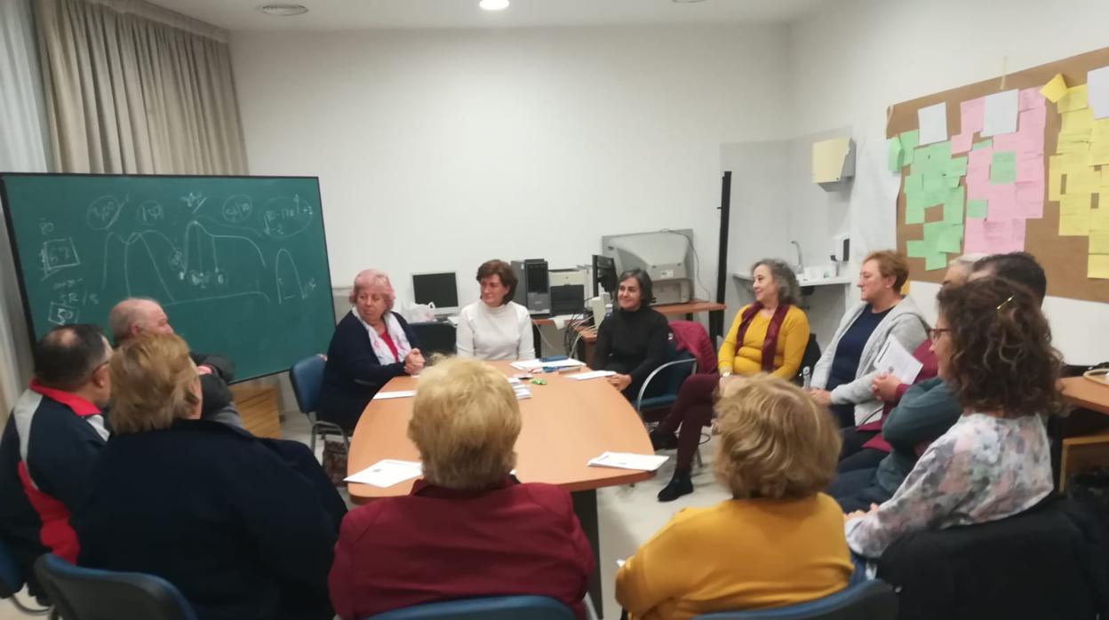 Escuela de pacientes de diabetes en el hospital de Cabra