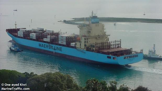 Un buque portacontenedores de Maersk queda a la deriva tras una avería en el Estrecho de Gibraltar