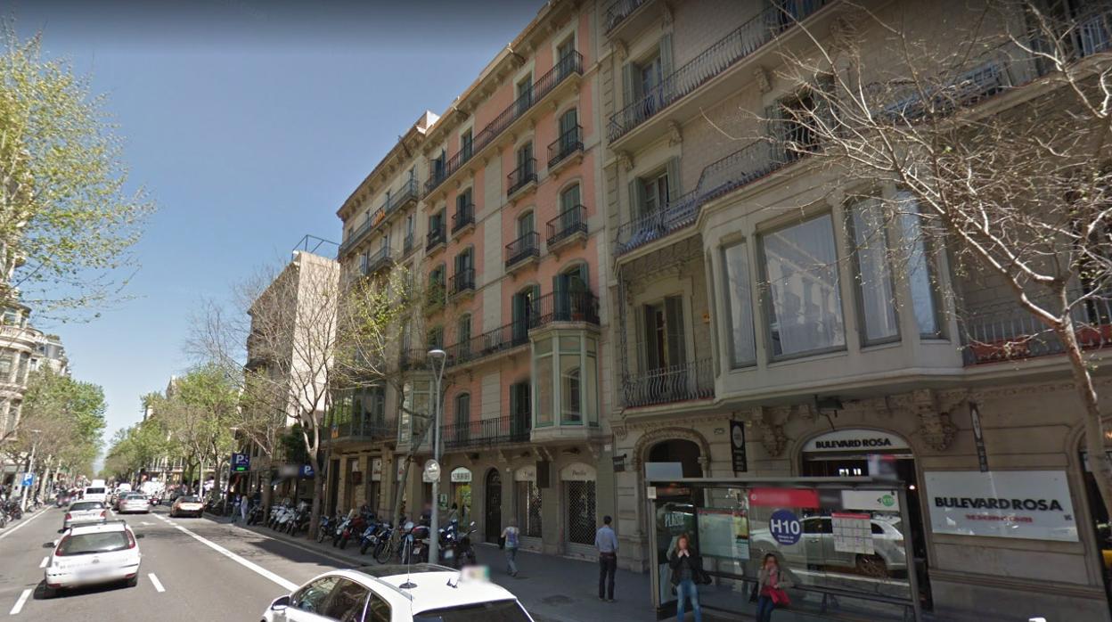 Imagen del inmueble donde la Junta de Andalucía tenía su oficina en Barcelona