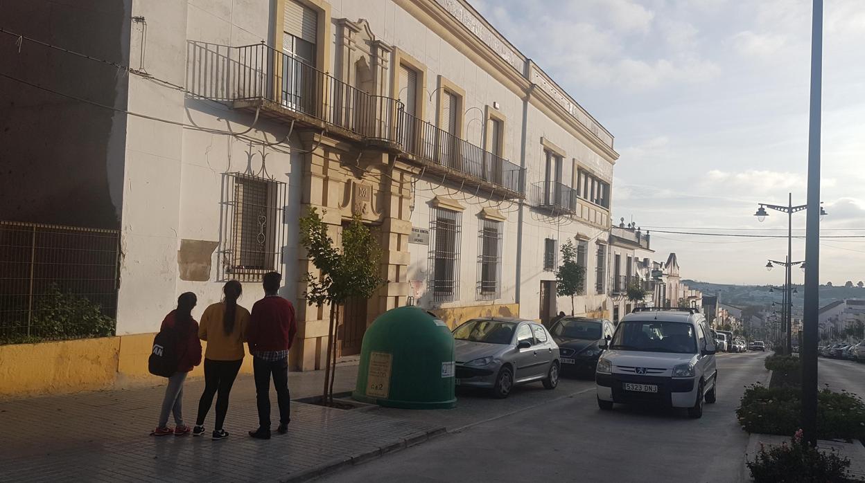 Fachada de la antigua residencia municipal de Aguilar de la Frontera