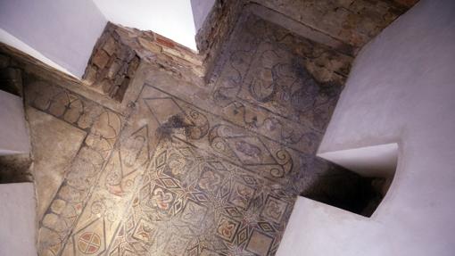 Restos de la basílica de San Vicente bajo la Mezquita-Catedral