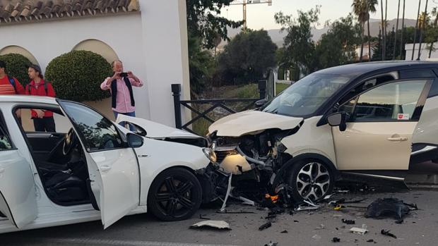 La Policía de Marbella dispara para detener a tres fugados de un accidente de tráfico