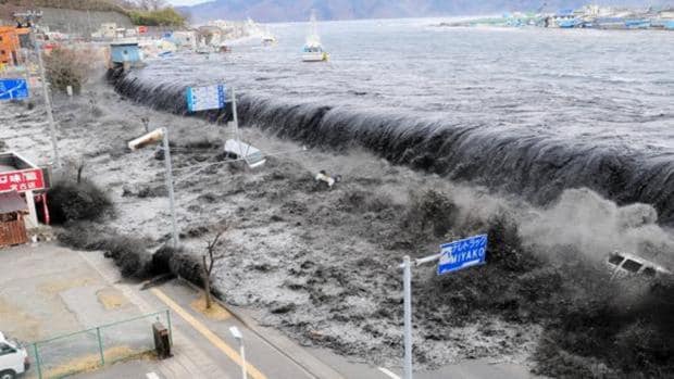 Mercedes Feriche: «Las playas andaluzas deberían tener rutas de evacuación por tsunami»