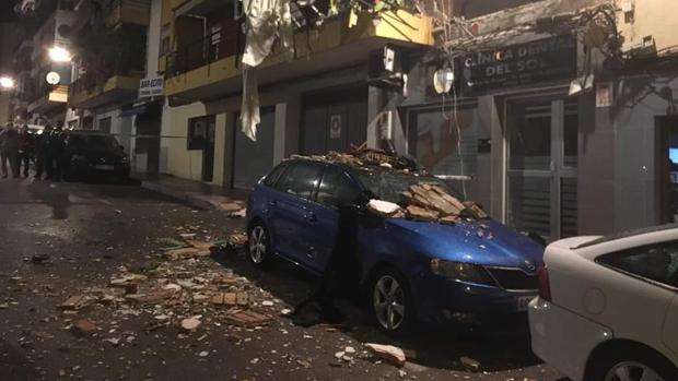 Tres afectados en el incendio de una vivienda provocado por una deflagración de gas en Marbella