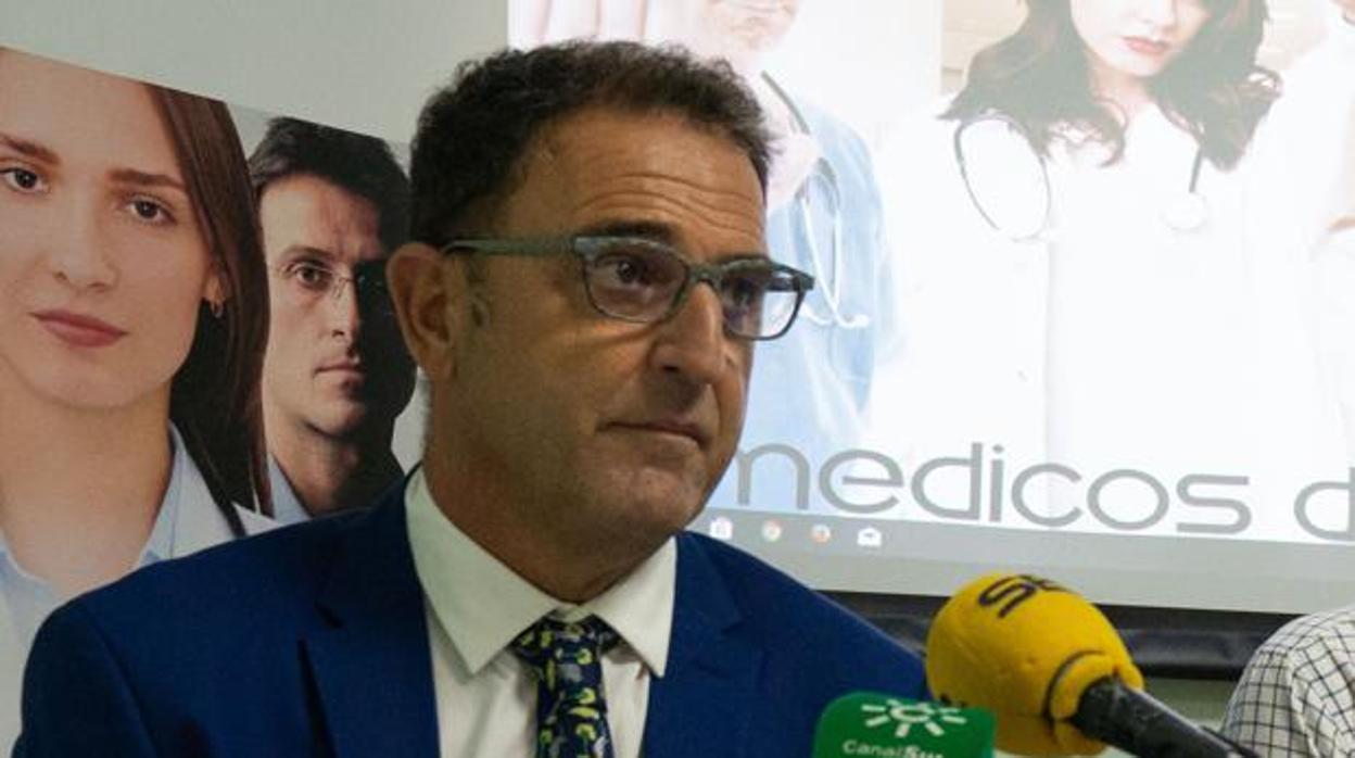 Carlos Bautista en una rueda de prensa en Málaga